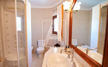 Property slide 35
