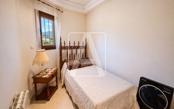 Property slide 36