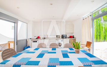 Property slide 19