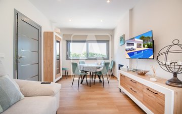 Property slide 4