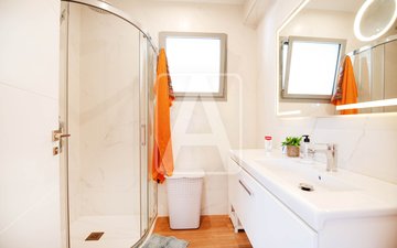 Property slide 7