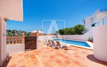 Property slide 24