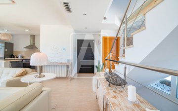 Property slide 16