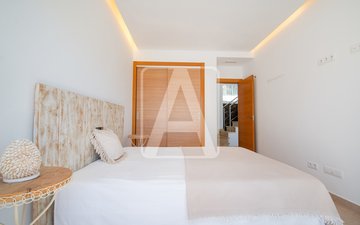 Property slide 31
