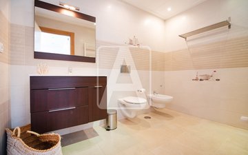 Property slide 33