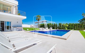 Property slide 47
