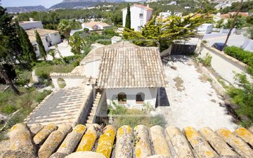 Property slide 6