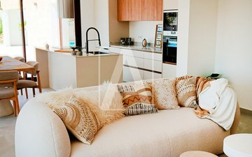 Property slide 18