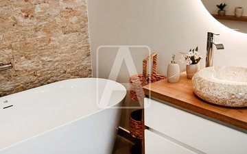 Property slide 21
