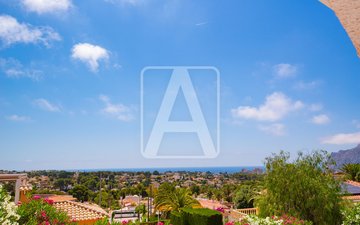 Property slide 25