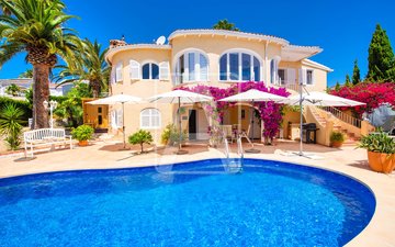 Property slide 36