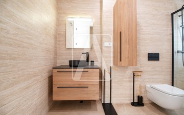 Property slide 20