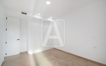 Property slide 22