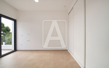Property slide 28