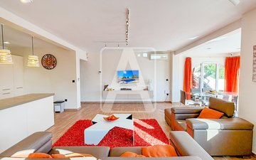 Property slide 4