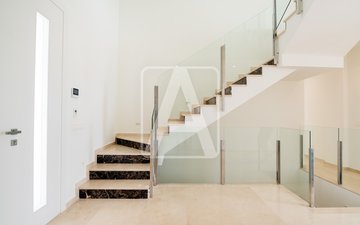 Property slide 18
