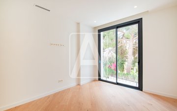 Property slide 39