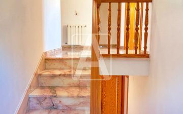 Property slide 47