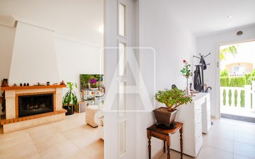 Property slide 25