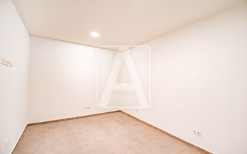 Property slide 47