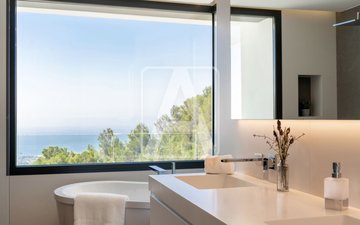 Слайд недвижимости 16