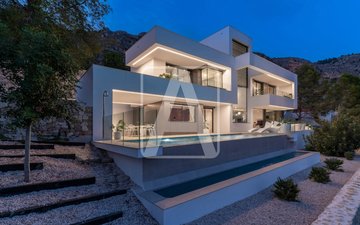 Слайд недвижимости 24