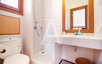Property slide 33