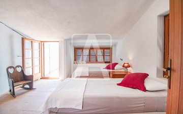 Property slide 34