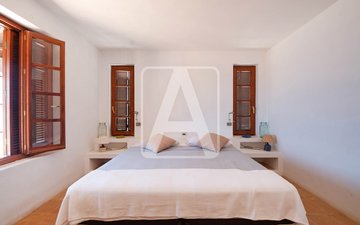 Property slide 6