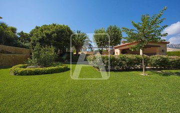 Property slide 41