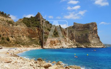 Property slide 21