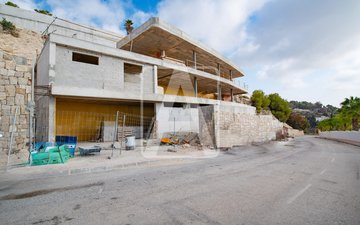 Property slide 8