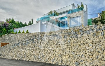 Property slide 9