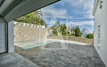 Property slide 10