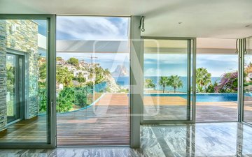 Property slide 18
