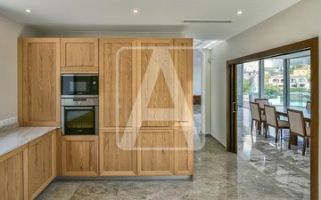 Property slide 29