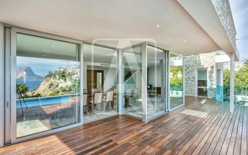 Property slide 33