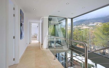 Property slide 31