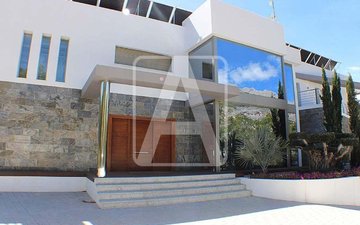 Property slide 36