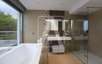 Property slide 42