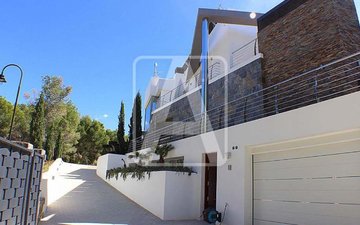 Property slide 48