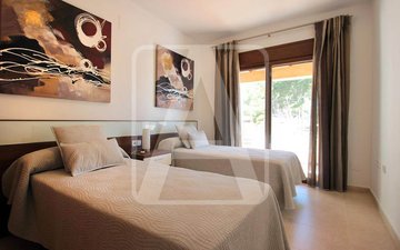 Slajd nieruchomości 15