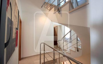 Slajd nieruchomości 17