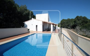 Slajd nieruchomości 23