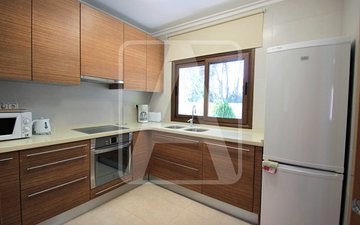 Slajd nieruchomości 30