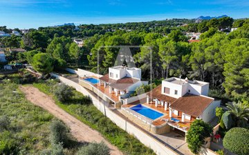 Slajd nieruchomości 24