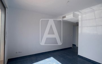 Property slide 14