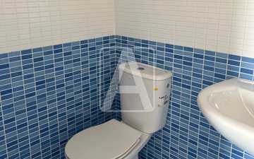 Property slide 21