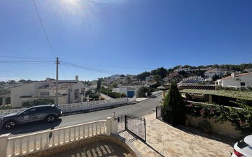 Property slide 19