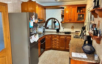 Property slide 42
